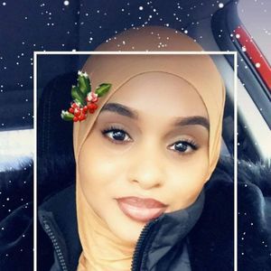 Meet your Posher, Ouma